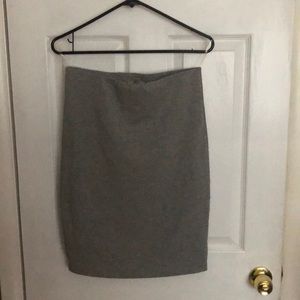 High waisted pencil skirt
